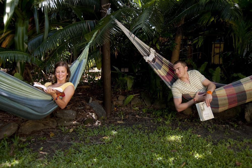 Dougies Backpackers Resort Port Douglas Dış mekan fotoğraf